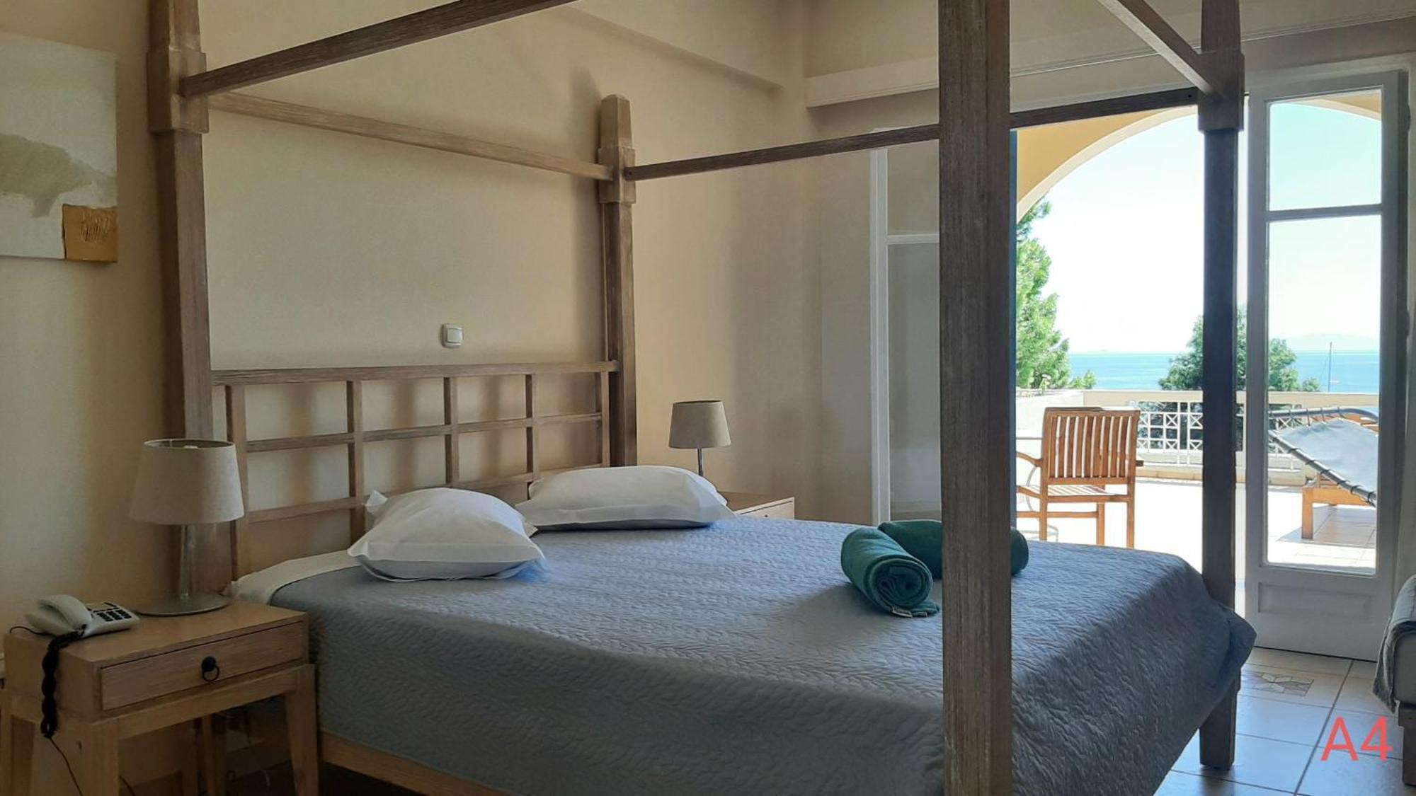 Alonissos Beach Bungalows And Suites Hotel Alonnisos Town Luaran gambar